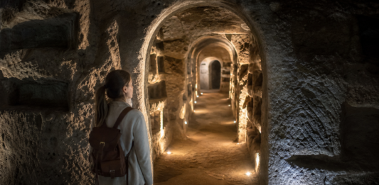 Roma sotterranea: esplorare catacombe e luoghi nascosti da visitare Roma sotterranea: esplorare catacombe e luoghi nascosti da visitare