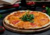 Pizza romana e pizza napoletana: due modi diversi di interpretare la pizza pizza romana e pizza napoletana
